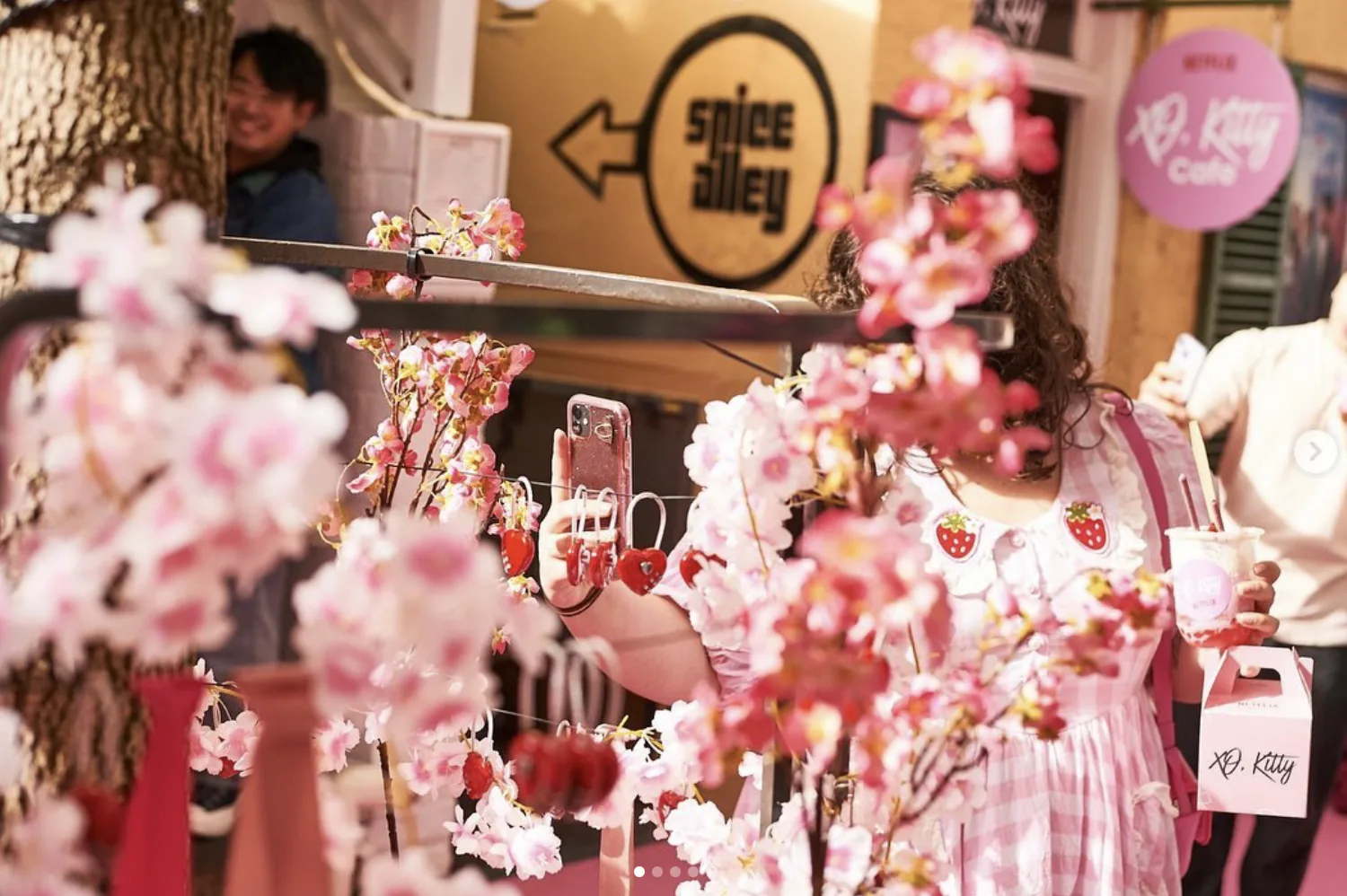 NETFLIX ‘XO, KITTY’ POP-UP DELIGHTS WITH KOREAN DESSERT BAR